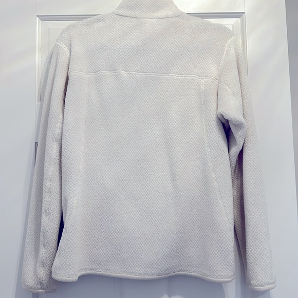 Women’s Patagonia Fleece, Size M - Picture 2 of 3